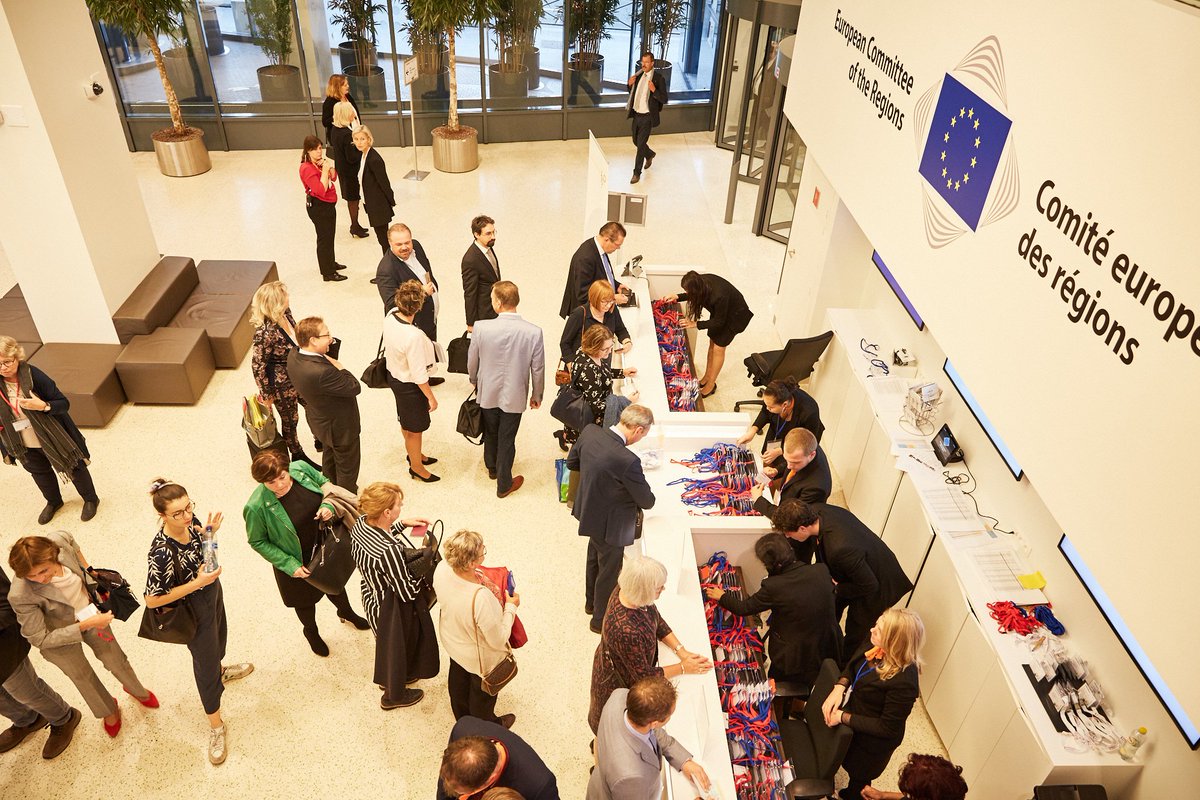 IPO_Provincies's tweet photo. Het stroomt langzaam vol #ipojaarcongres #Brussel #EuropavandeRegios #provincies https://t.co/VsqUIOnNMK