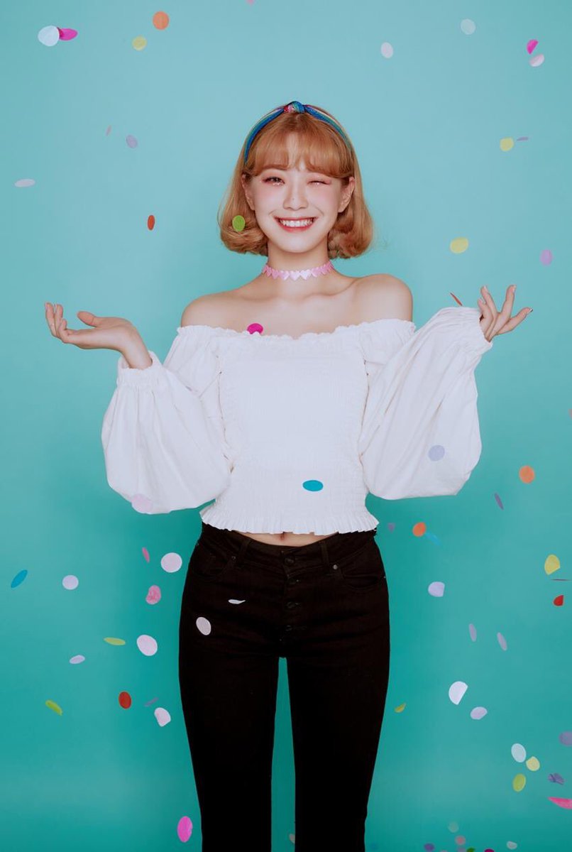 baek jiheon pics tweet media