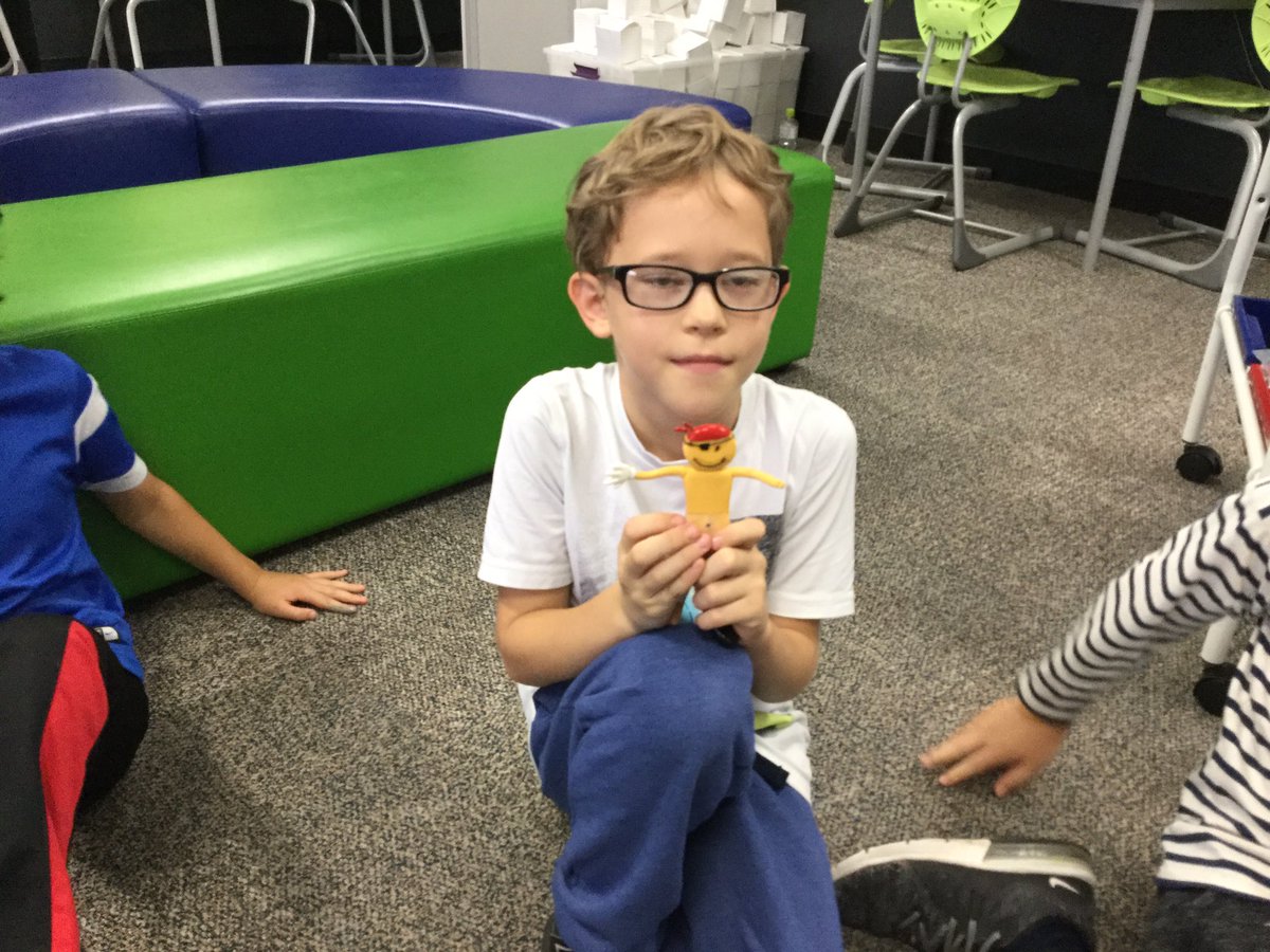G4asij's tweet photo. When we value each other, we find a way to highlight the great things they are already doing. #saltyseadogshoutout #empathy https://t.co/b5vEanOMLJ
