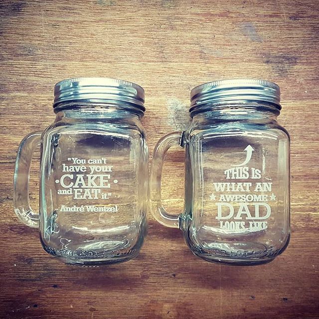 The last of our stash of mason jar mugs looking 👌 (We have discontinued our glass products)
*
#masonjarmugs #masonjar #mug #glass #gift #giftideas #personalised #paperkutzsa #custom #laserengraved #engraved #shoplocal #smallbusiness #buylocal ift.tt/2OStd1u