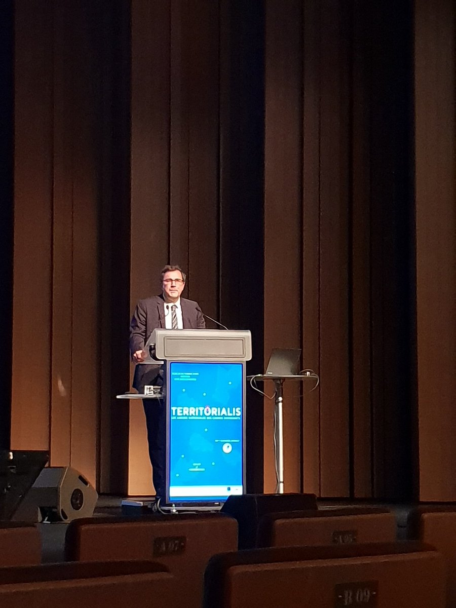 ''Clarifier la décentralisation sur le plan politique'': passer de l'acte organisationnel aux enjeux démocratiques.  Olivier ROUQUAN Politologue, spécialiste de la gouvernance territoriale
@sndgct #Territorialis pic.x.com/m7OeRKatdV