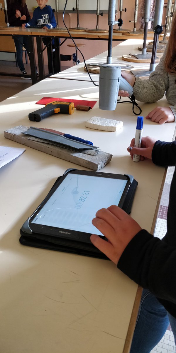 techpilat's tweet photo. Test sur les matériaux #6e https://t.co/dnBECz1TGD