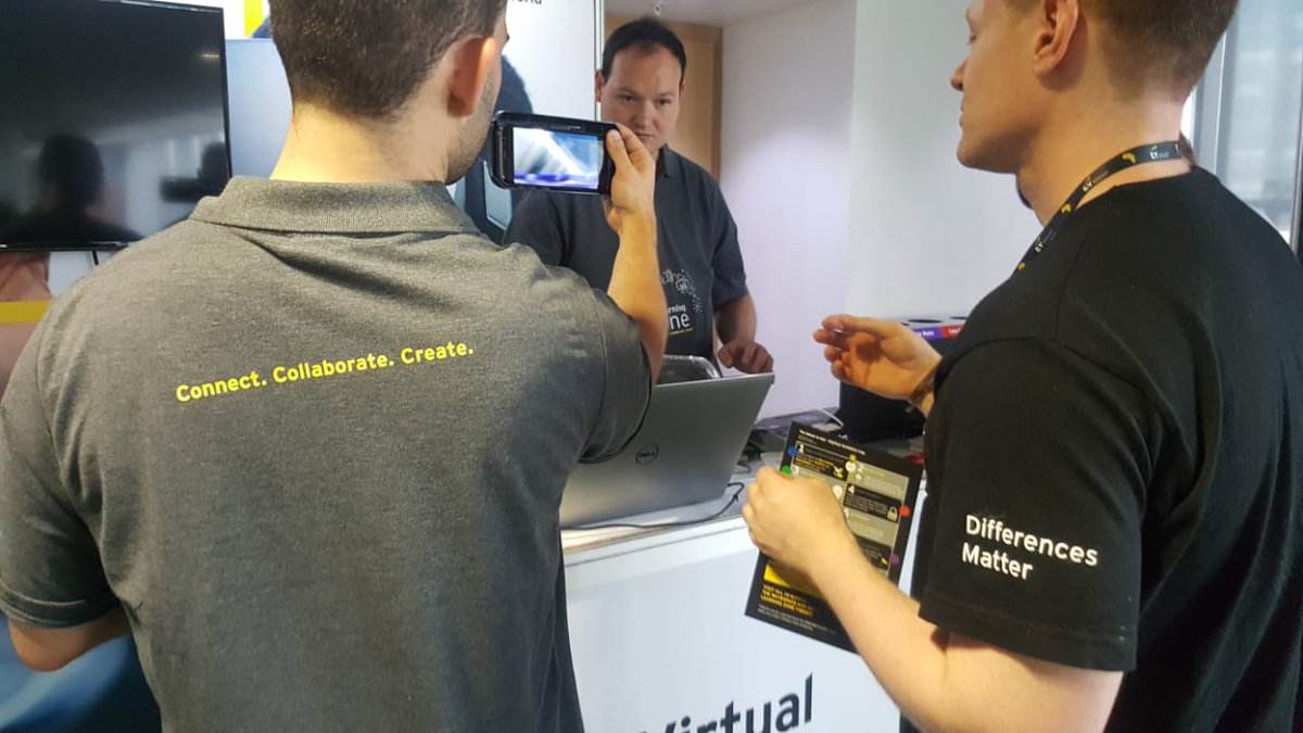 EY_Africa's tweet photo. Connect, collaborate and create. The time to reinvest in yourself is now, with the #EYLearningZone. #BetterWorkingWorld #FutureOfWork https://t.co/09mopvJKjL