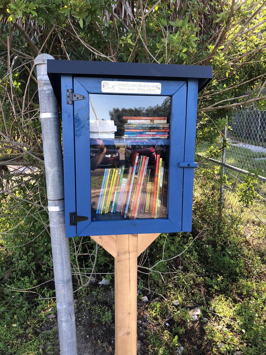 HCPSLambES's tweet image. Exciting day at Lamb as we got our Little Free Library set up in Progress Village. Special thanks to @PtaLamb and @lamblibrarygirl (Ms. Ross) and Ms Desamour’s gifted classes. @HCPSArea5 @LMSK5 @HillsboroughSch 💙⚡️📚