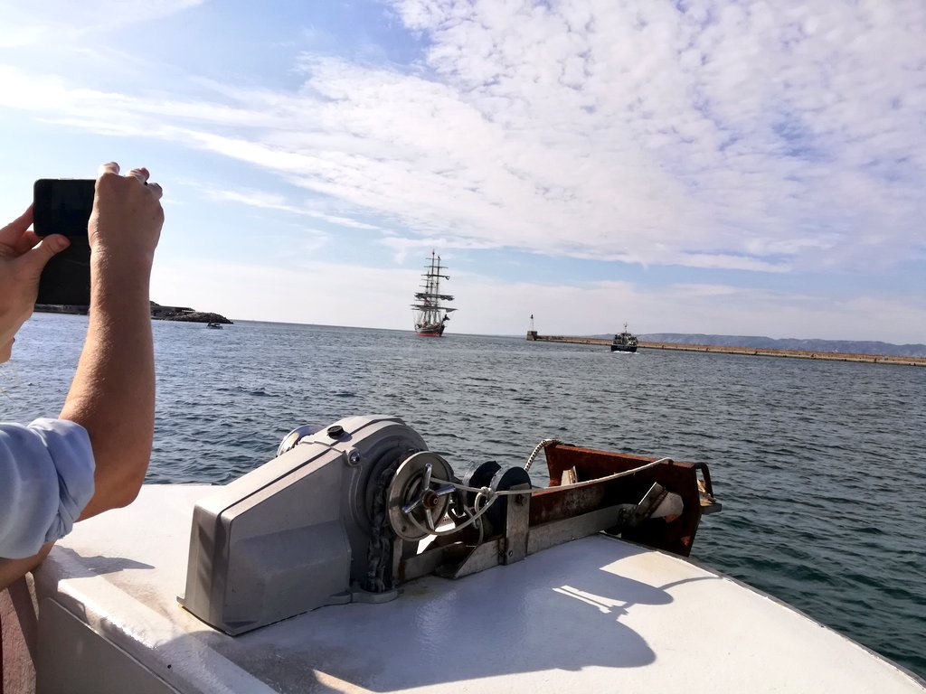 CelineItCom's tweet image. #code4marseille #onmyway 💙