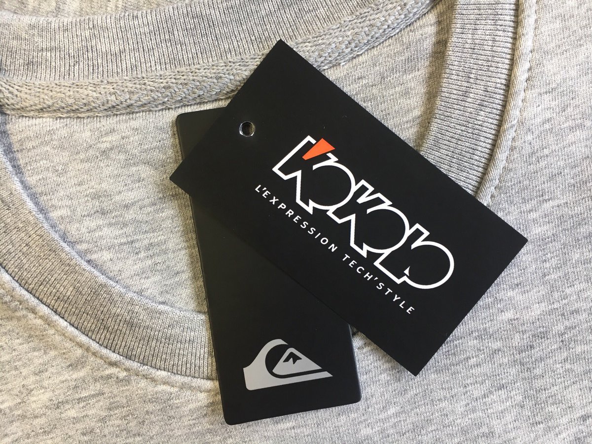 KokoloFrance's tweet photo. #FridayFullfilment Customisation after printing - Personnalisation après marquage #hangtag #swingtag #label #sweat #dropshipment #fullfilment #services #Kokolo https://t.co/2gWRKJjlGX