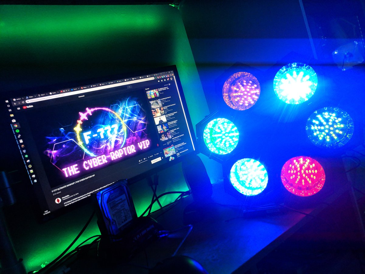 GamingTwistMC's tweet photo. @Finnsfolks I have a free house and no neighbors and this drops. THE SPEAKER ARE ON FULL VOLUME. https://t.co/TxONySAXE0
