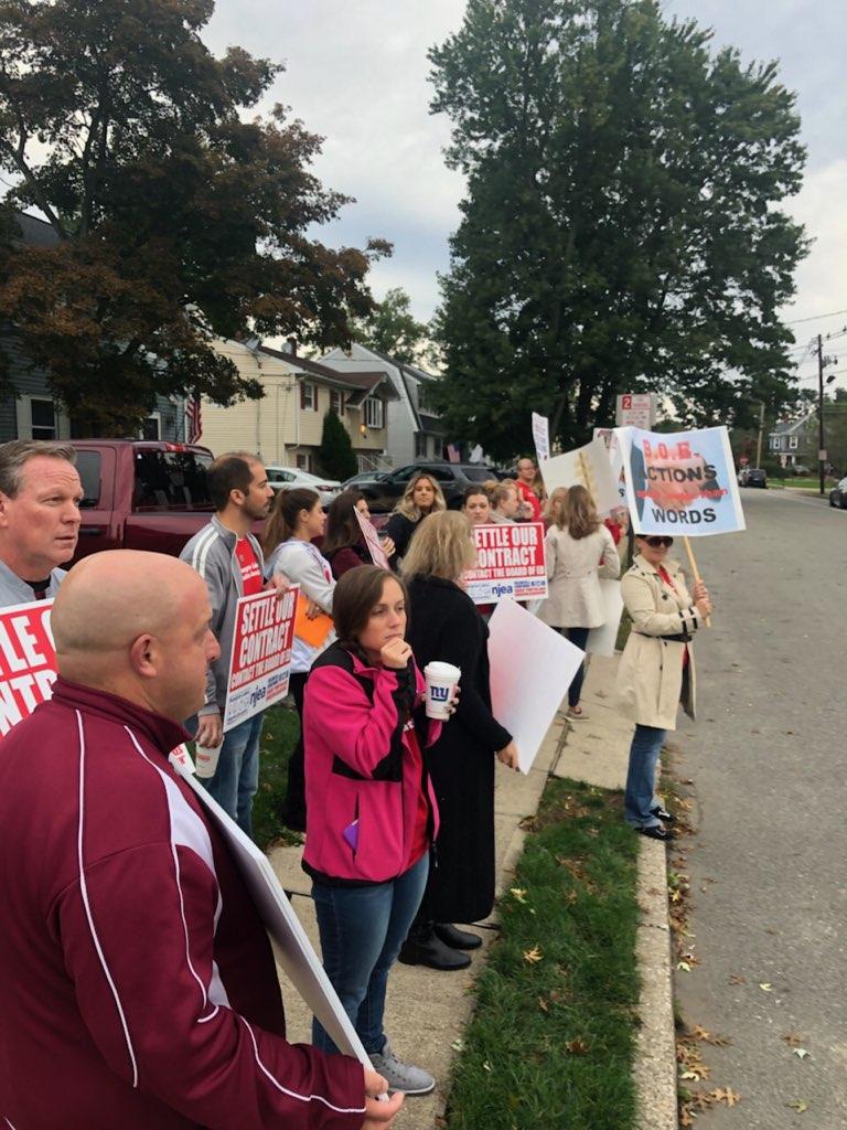 PL_EdAssoc's tweet photo. Cutting Our Pay is Not Okay!! #WeCantWorkforLess #FightingToKeepWhatWeHave  #SettleNow #WeAreNJEA #PLEA https://t.co/0VusPKJtbe