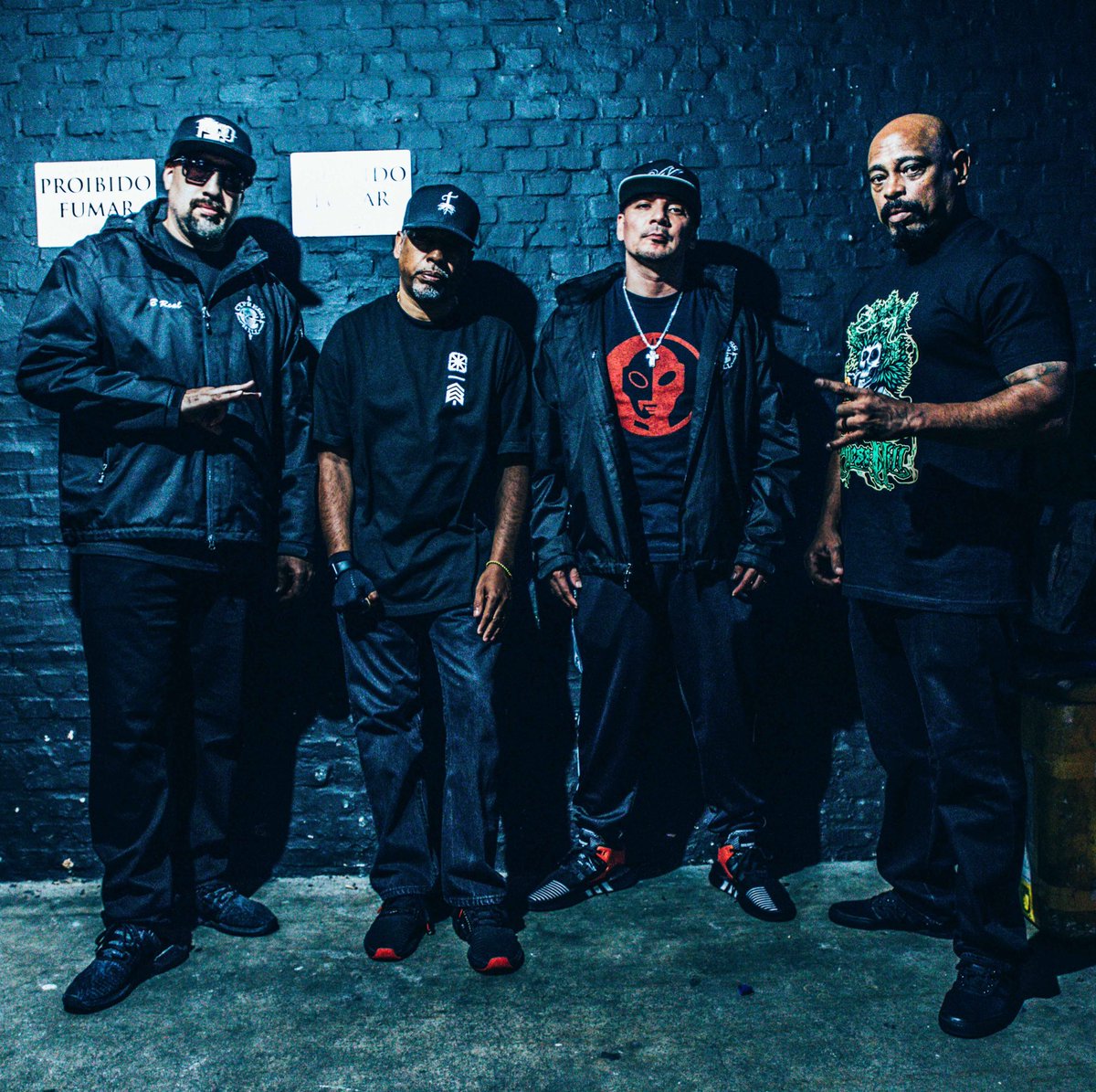 Heavy on the throttle 👊🏾 <a href="/cypresshill/">Cypress Hill ™</a> <a href="/B_Real/">B Real ™</a> <a href="/ericbobo/">EricBobo</a> <a href="/mixmastermike/">MIX MASTER MIKE</a>