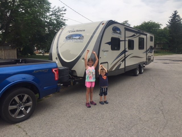myrvezy's tweet image. Stay tuned for our Facebook Live today from The Toronto Fall RV Show @yyzfallrvshow! We will show you how you can earn extra money by renting out your trailer when you are not using it and why trailers are such great rentals 😀 #goanywhere 🇨🇦 #ORVDA #TorontoRVShow