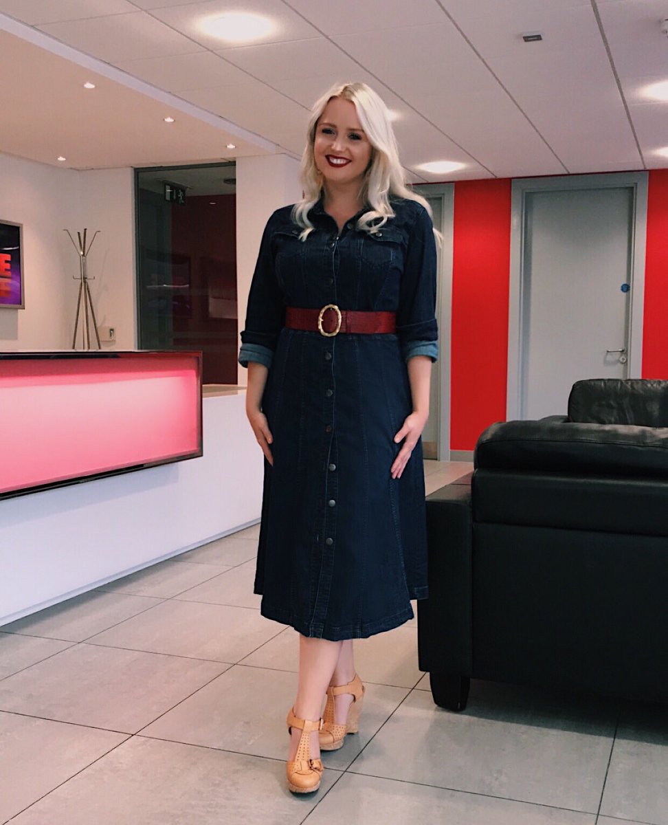 LauraMullett's tweet photo. I talked all things “Winter Bridesmaids” on @IrelandAMVMT this morning! If you missed it you can watch it back on the @VirginMedia_One player ✨I featured bling from @ted_baker #officialrealeffect @KarenMillen &amp; beautiful dresses from @StarlaBoutique 💐 #wiwt #fashion #irlAM https://t.co/U5ABDBTz05