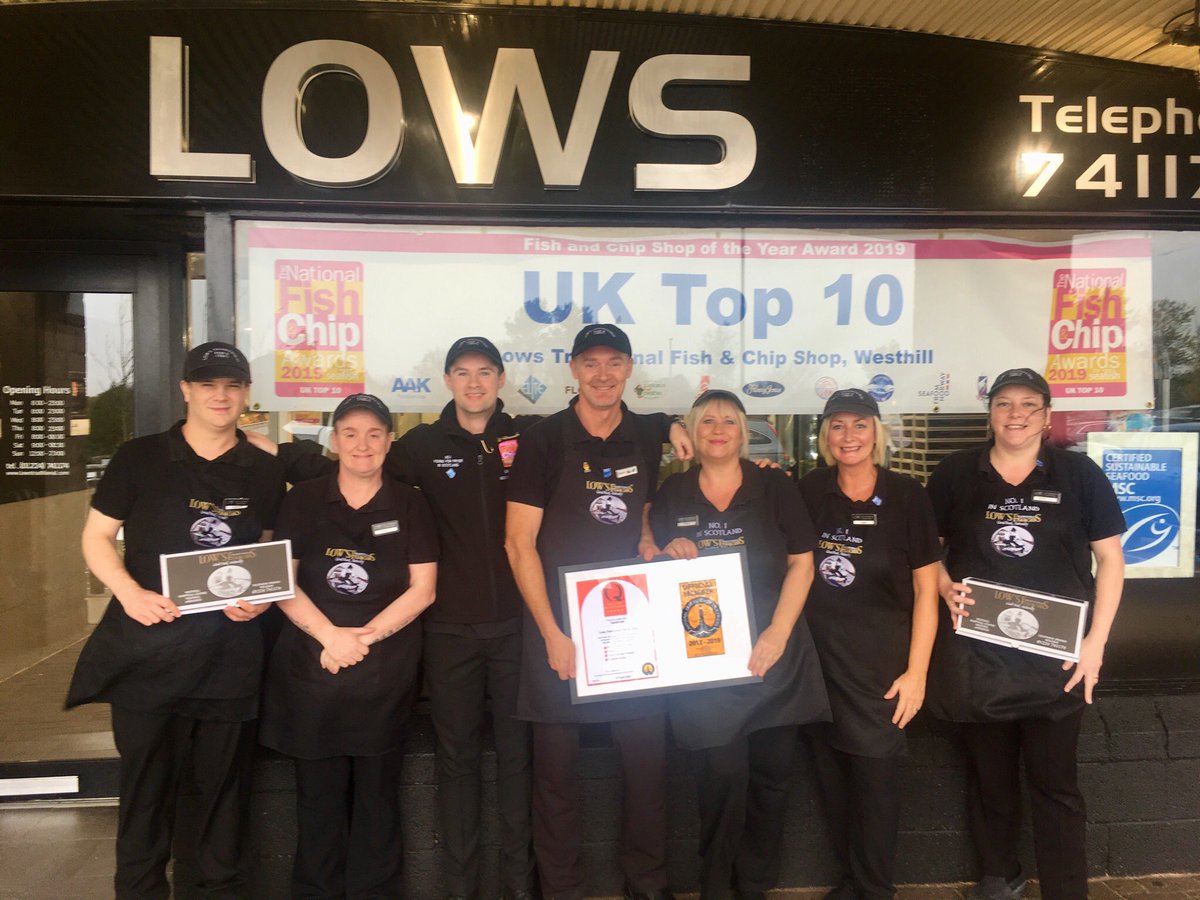 lowstraditional's tweet image. Great photo with our Team promoting the @NFFF_UK Quality Award and our #Top10 Position in the UK (Best in Scotland!) in the National Fish &amp;amp; Chip Awards by @seafishuk !