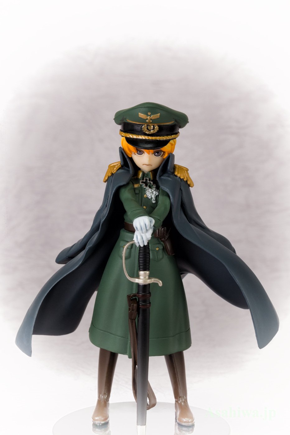 あさひわ よつばとフィギュア 諸君 このフィギュアは海洋堂製である 更新 Kadokawa 幼女戦記 角川コミック エース 第 10巻フィギュア付き特装版 帝国軍航空魔導士官デグレチャフ少佐 よつばとフィギュアレビュー T Co Y8r9cv9zrv T Co