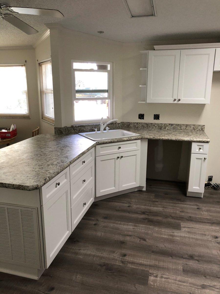 Closetrodz On Twitter New Uptown White Cabinets With Typhoon Ice