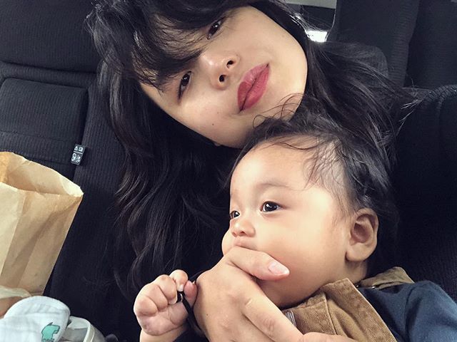 mnr_001's tweet photo. ママとりっちん
#baby #babyboy https://t.co/93wrNYUSbR https://t.co/REqKIGhuWn