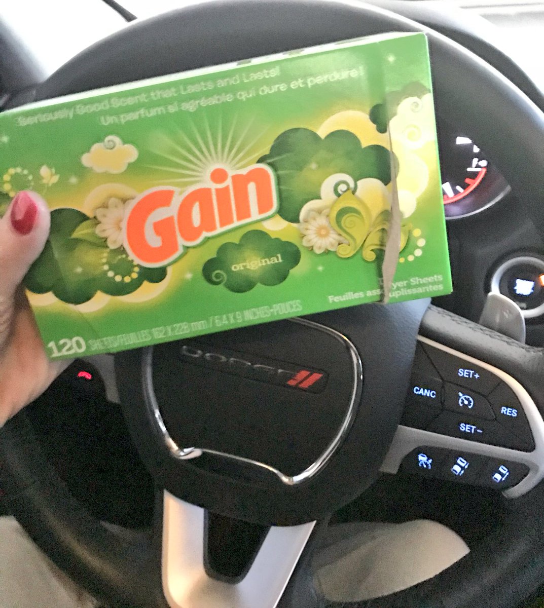 SherryBray7's tweet photo. #FridayFeeling when you get in your car the next morning after having @TFCAAthletics Volleyball Girls stinky feet in it & realize @Gain fabric sheets have worked overnight and the car smells amazing again. #GainFresh #PTL #RaisingTeenagers #AwayGames @ProcterGamble https://t.co/9qA5z82Bi5
