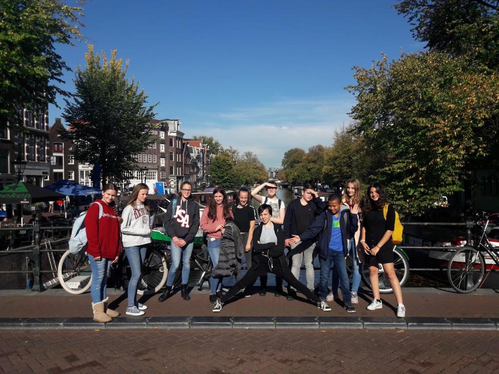 WitchfordVC's tweet photo. Our Dutch exchange students having an amazing time in Amsterdam yesterday. They took part in a human rights project.#prideinWVC https://t.co/45USqWUQKz