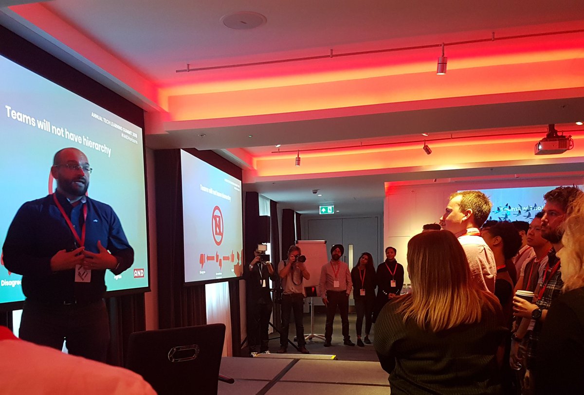 AND_Digital's tweet image. Gotta love an interactive session. Stuart, Head of Digital Capability, tests the audience to see what they think the workplace will look like in the next 3 to 5 years. Will more teams be using scrum? Will teams not have hierarchy? Agree? Disagree? #beyondAgile #ANDHorizons