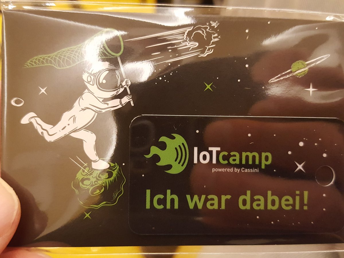 Mit @KIWIKI heute beim #iotcamp in Berlin im #spaceshack
