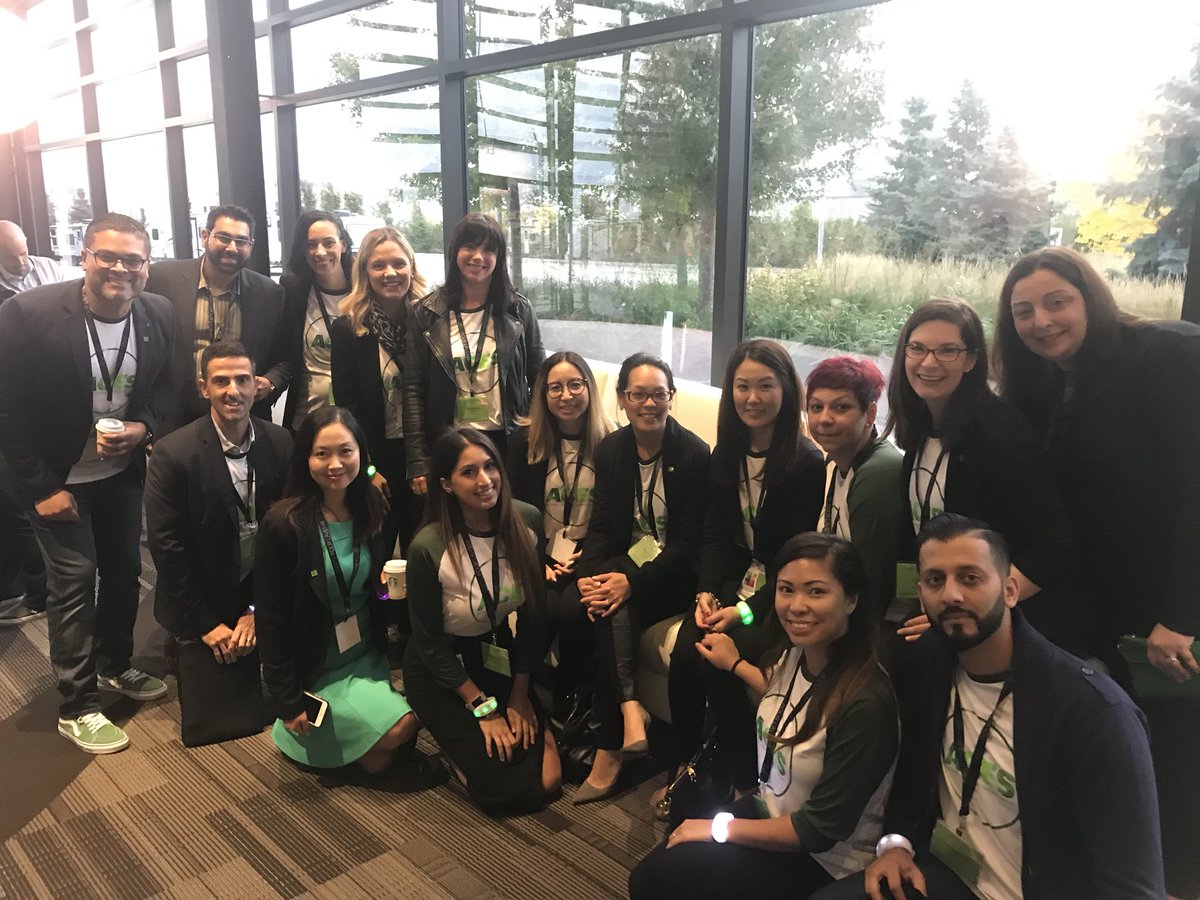 Day 1 at the summit with this dream team ✅ ready for day 2!