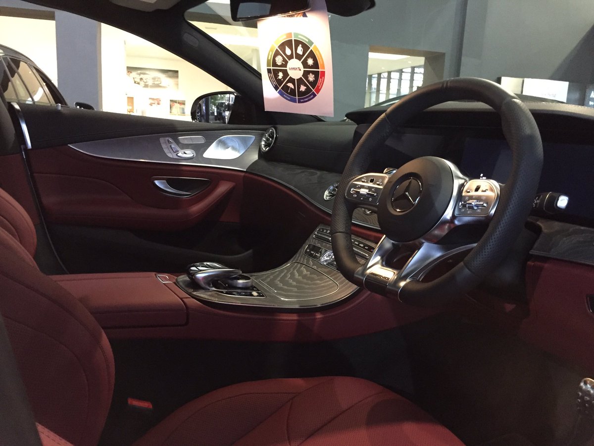 MBofWolves's tweet photo. The new Mercedes-AMG 53 CLS Coupe π #mercedesamg #coupe #sport #amggang #amglife #nofilter #mercedeslife #mercedes #benz #mercedesclub #new #cls #mercedesfans #amgaddict #amg #amgclub #amg4ever #mbfanphoto #interior #MBDetail #detail #lookers #thebestornothing #modernluxury https://t.co/uR3OPAn4Ee