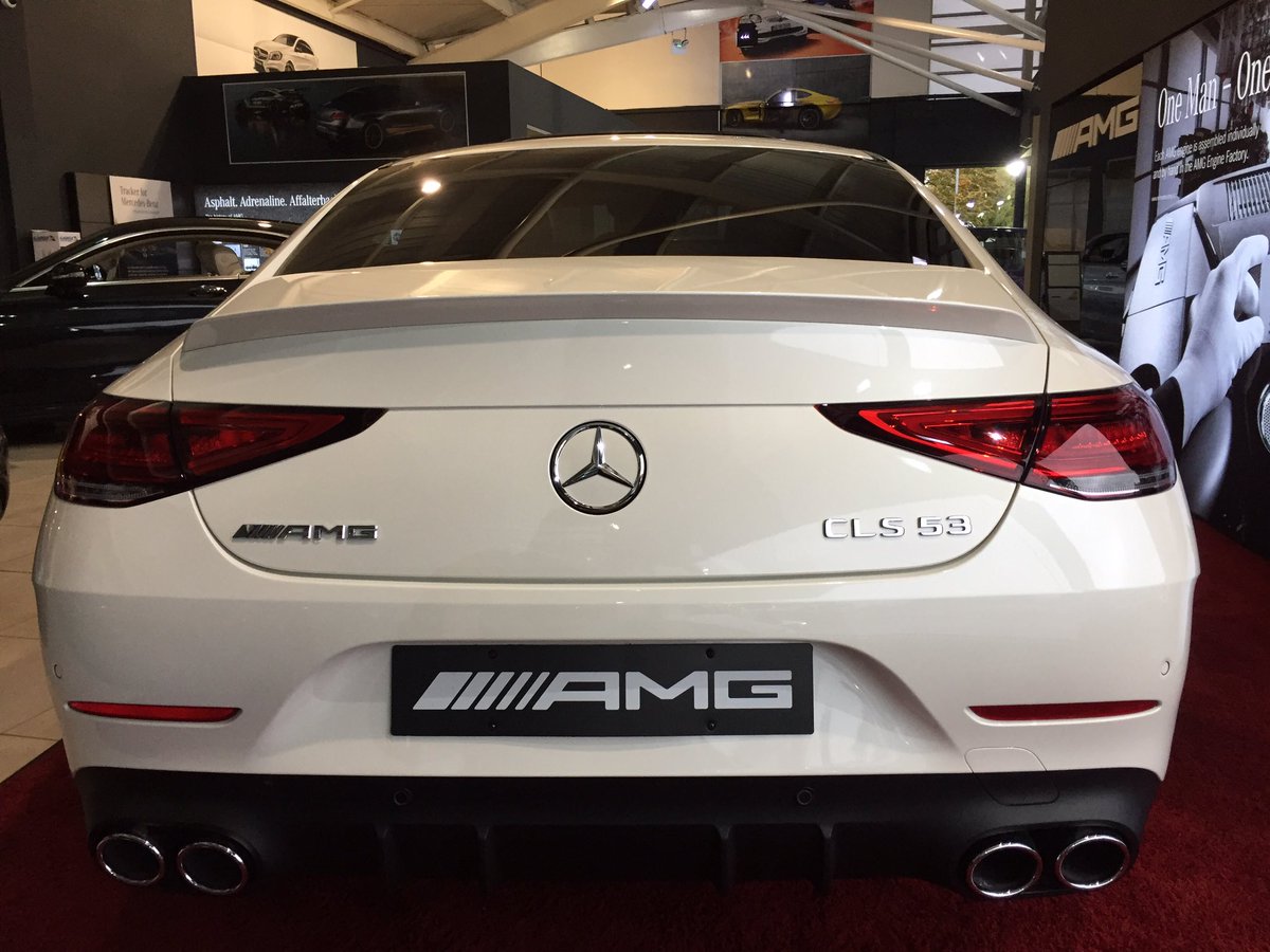 MBofWolves's tweet photo. The new Mercedes-AMG 53 CLS Coupe π #mercedesamg #coupe #sport #amggang #amglife #nofilter #mercedeslife #mercedes #benz #mercedesclub #new #cls #mercedesfans #amgaddict #amg #amgclub #amg4ever #mbfanphoto #interior #MBDetail #detail #lookers #thebestornothing #modernluxury https://t.co/uR3OPAn4Ee