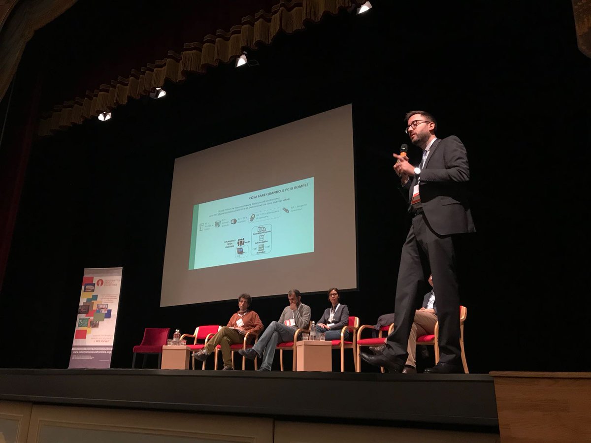 MODIS_Unit's tweet image. Wonderful location and great audience today for #INNOWEEE and #eMining@School projects. #ISFestival @FBKcom @ClimateKICItaly @ComuneRovereto