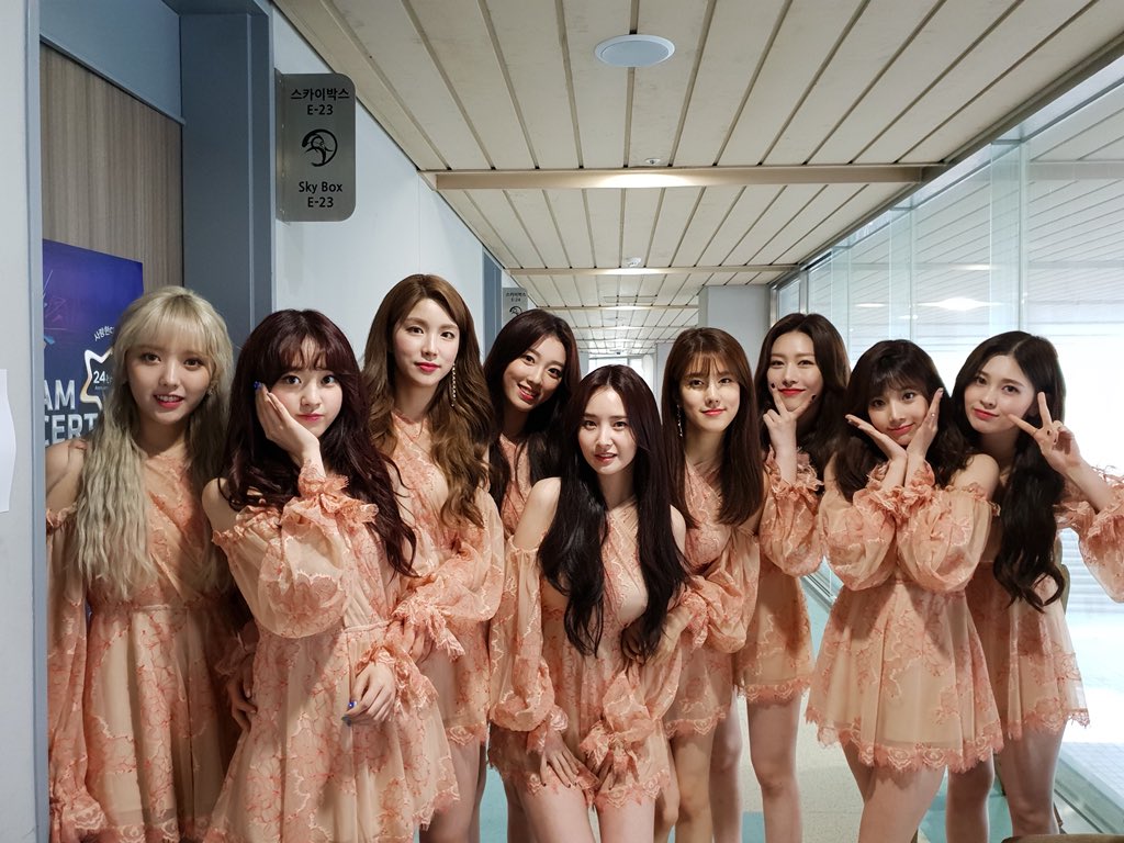 totorakkaa's tweet photo. Good Bye...
#ThankYouUNIT https://t.co/J2qUEoyQHN