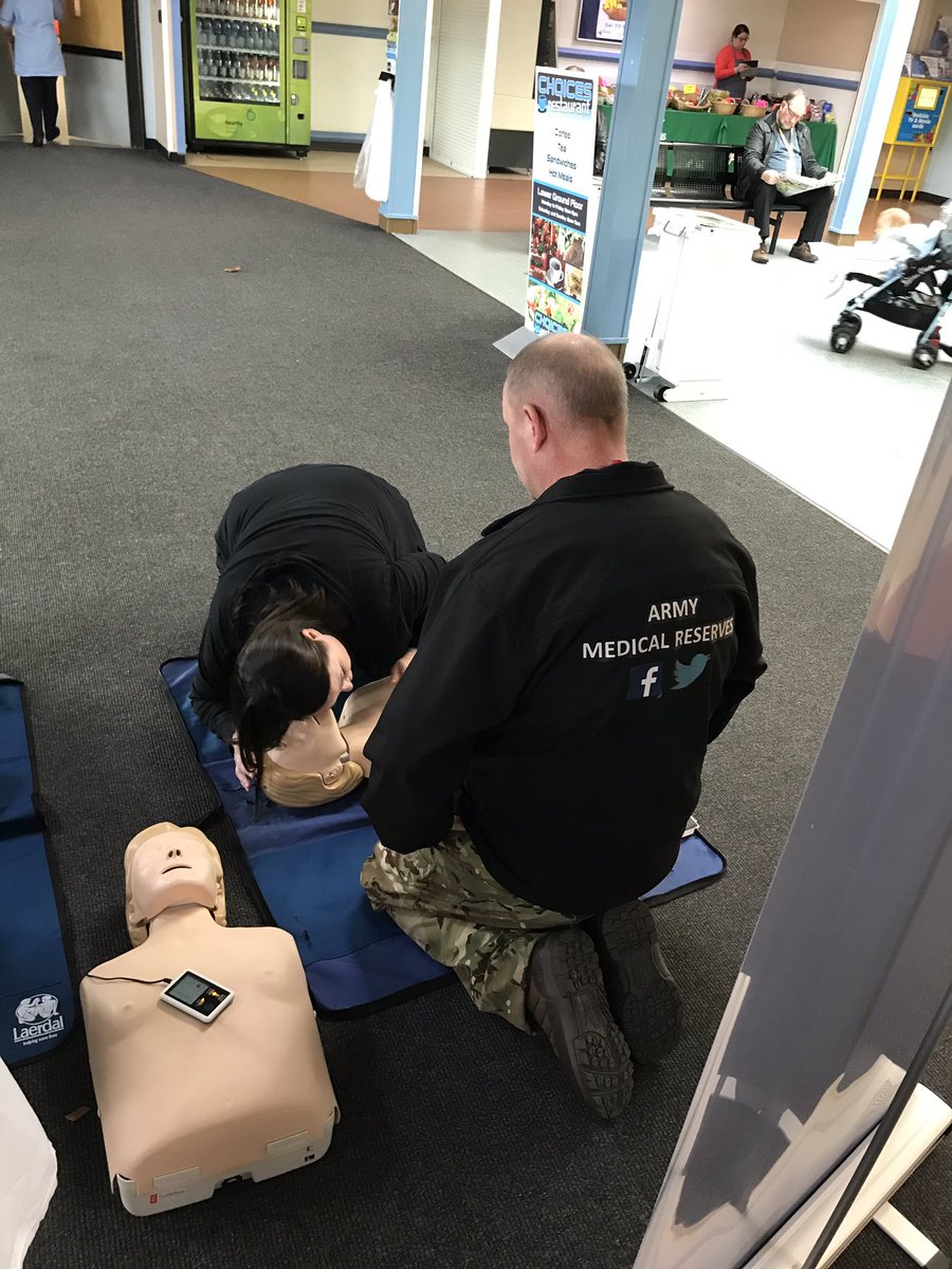 <a href="/nhsl_meded/">NHSL MedEd</a> @MonklandsHosp <a href="/MonkeesED/">The Monkees ED</a> all agencies involved #worldrestartaheartday ❤️
