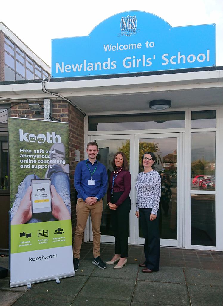 Linked to #WorldMentalHealthDay, Kooth.com visited <a href="/NewlandsGirls/">Newlands</a> to raise awareness of our online, anonymous counselling service. It was fantastic to meet the amazing staff group who support the girls <a href="/RBWM/">RBWM</a> <a href="/NHSEastBerksCCG/">NHS East Berkshire CCG</a> @Xenzone_UK #anxiety #stress #WMHD18
