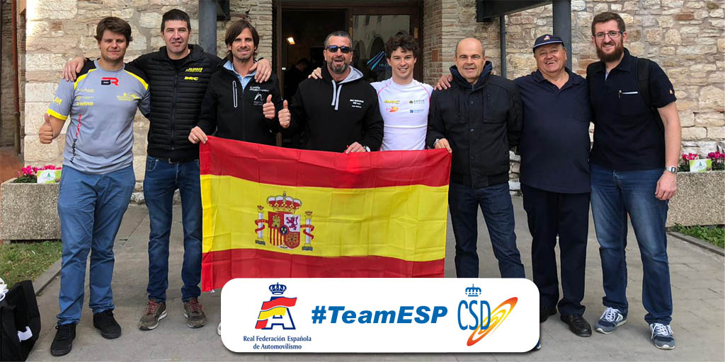 Campeonatos de Montaña Nacionales e Internacionales (FIA European Hillclimb, Berg Cup, MSA British Hillclimb, CIVM...) - Página 22 DpTNQHHX4AEz4lk