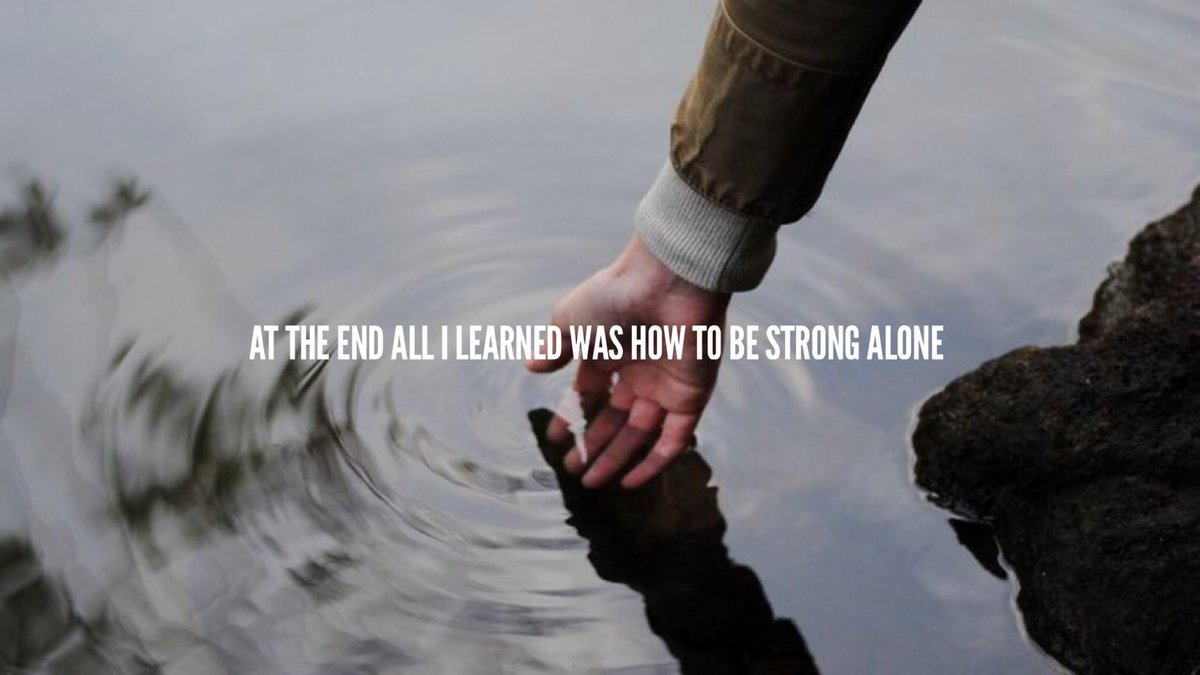 hungrybearrrr's tweet image. ท้ายที่สุดแล้วฉันก็เรียนรู้ที่จะเข้มแข็งด้วยตัวเอง
#คำคม #คำคมภาษาอังกฤษ #quote #quoteoftheday