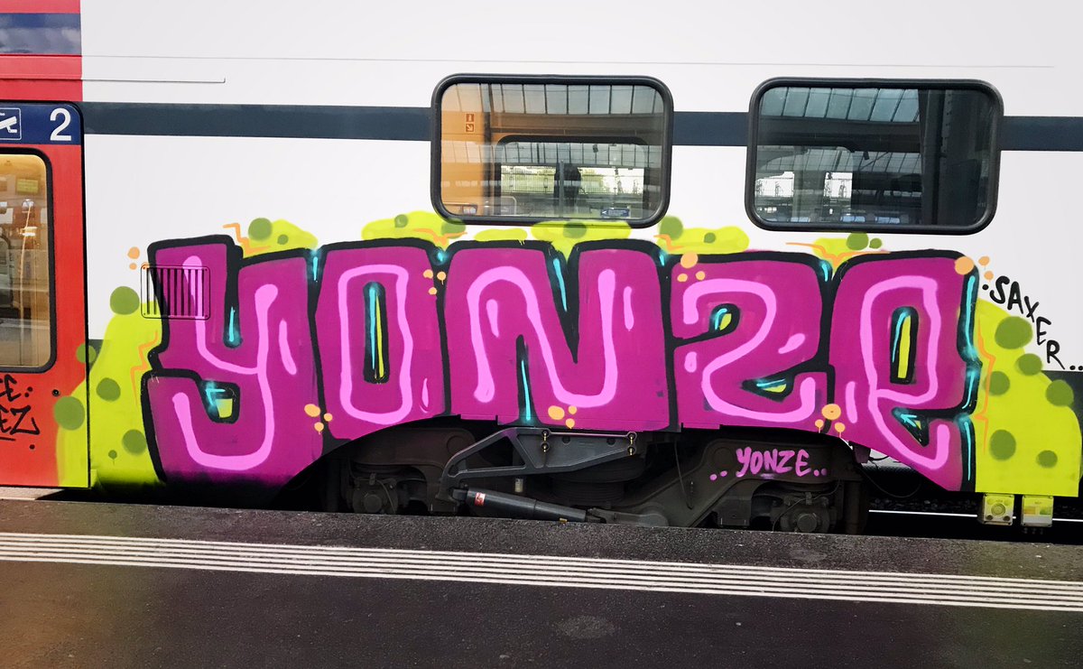 mvp_zrh's tweet photo. #graffiti #spraytrains #trainbombing #zurich #huepe #yonze #saxer #theyr #rmk https://t.co/nSIfcuCBFi