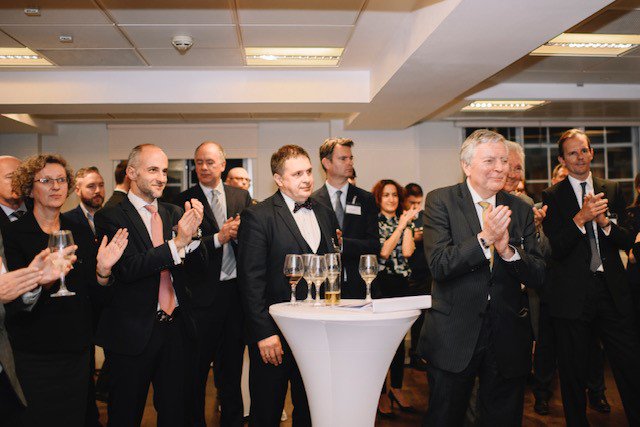 QMULnews's tweet photo. Queen Mary will be leading on the establishment of #Ukraine's new #IPCourt. Find out more: https://t.co/E7bmCCNyCC 🇺🇦
#IntellectualProperty #IPLaw @QMSchoolofLaw @JointGGF @lawsocgazette @matthi_williams @JoshKovensky https://t.co/yUPTXu7ut7