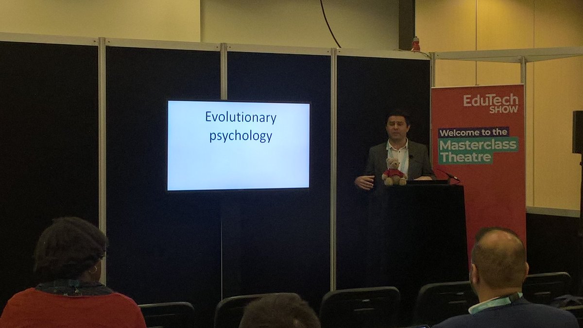 nyesdigital's tweet photo. Time to find out if/how psychology and technology can influence workload stresses in school #edutechshow18 #timeforamasterclass https://t.co/csmrdLihgt