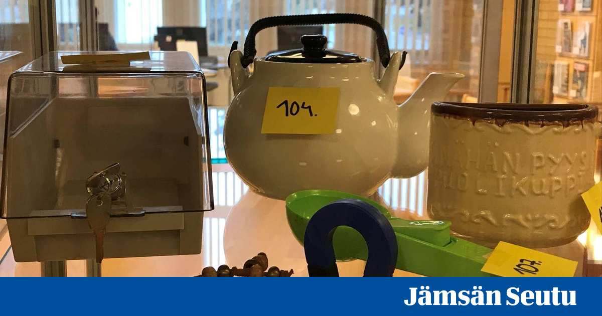 Löytyykö turhin turhake Postinen-lehdestä, disketin säilytyskotelosta vai jostain muusta? – Katso, millaisia esineitä jämsäläiset ovat tuoneet turhakenäyttelyyn dlvr.it/Qn63NP