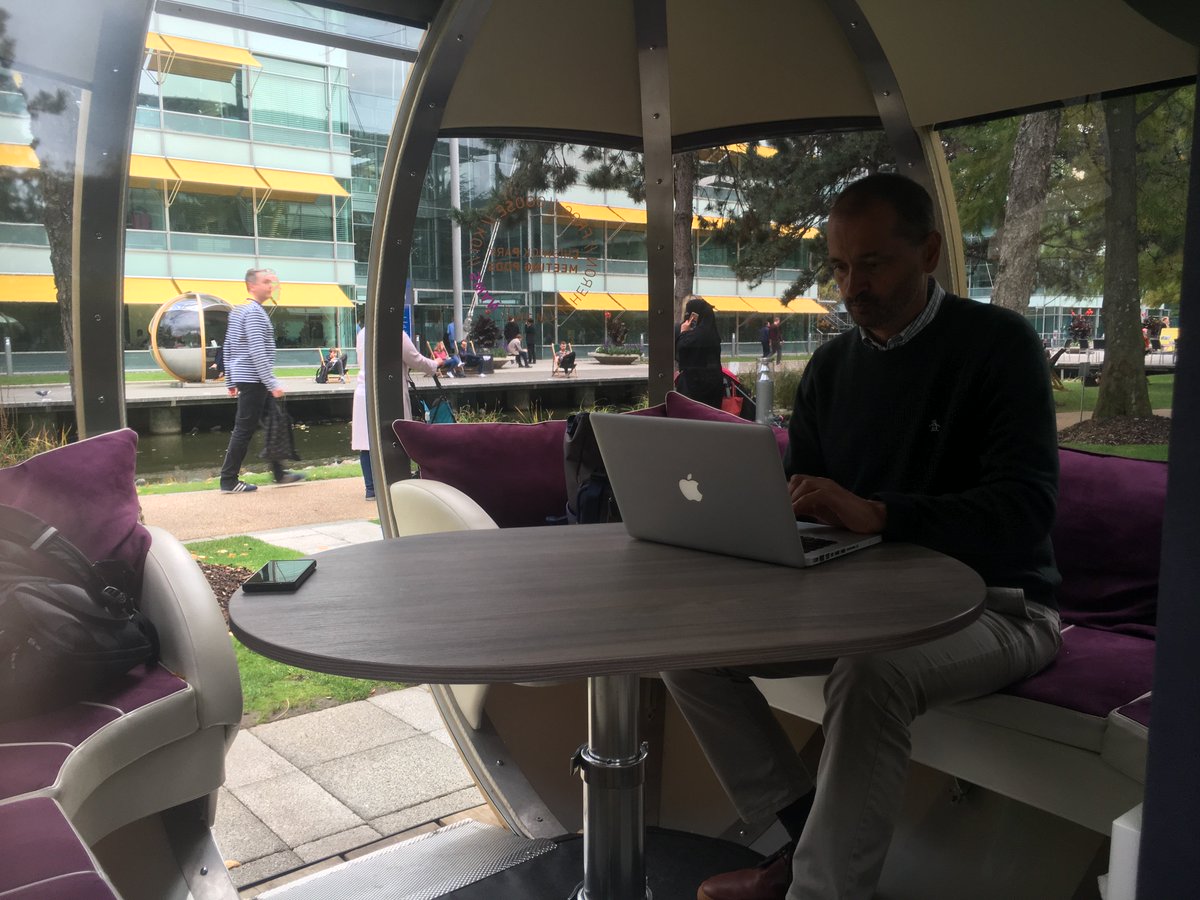 RayAlgar's tweet photo. Meeting anyone? If you must hold this meeting, then how about these lovely circa 6-person pods I saw at Chiswick Park London yesterday. https://t.co/NN6TmZnkPo