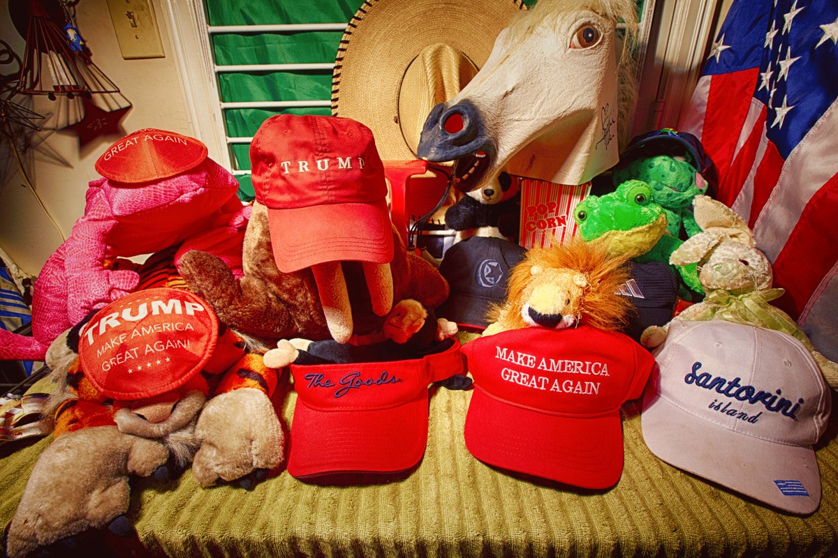 PKekbar's tweet photo. #QAnon @realDonaldTrump #WWG1WGA 
I know the Super Feels with the hats.
#ImWithKanye https://t.co/CoDn279AxD