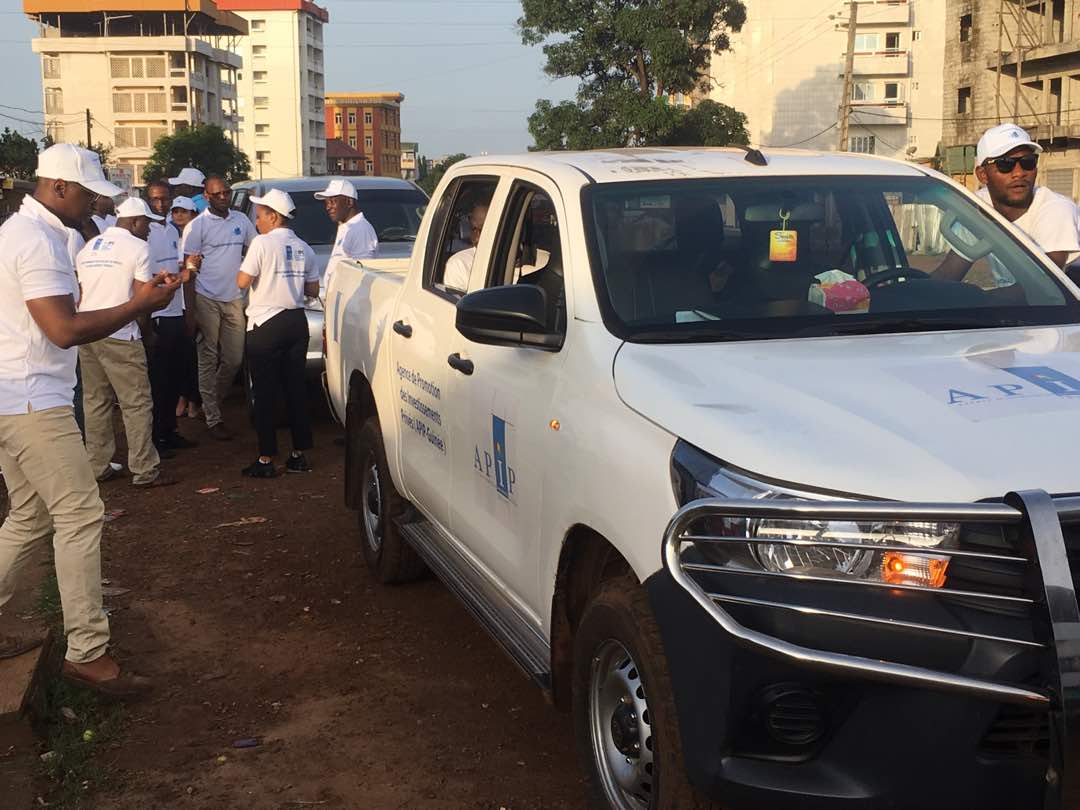 Invest_in_Gn's tweet photo. #ChangementDeProgramme
Départ pour #Fria première ville hôte de la Caravane Nationale de l'investissement!
Toutes les équipes sont fins prêtes pour la tournée. #Boké sera la prochaine étape!
@GouvGN
@PNUDGuinee
@IFC_org
@kobiri_app https://t.co/ogeEXUvTXt