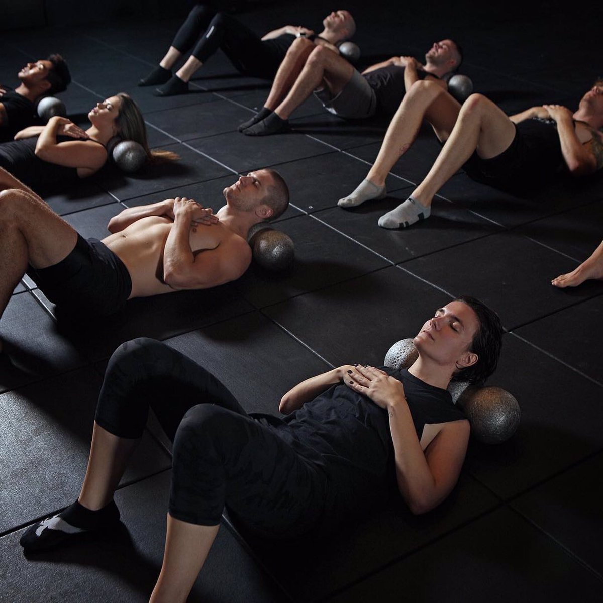 RollgaHealth's tweet photo. Relaxing @thewallfitness
γ»γ»γ»
The STR3TCH class is the perfect nightcap you didnβt even know you needed. Ahhhhhhh π΄ #recover #restore #refresh #str3tch #thewalllife #foamroller #foamrolling #mobilitytraining #fitnessclasses https://t.co/k7mGlosi52