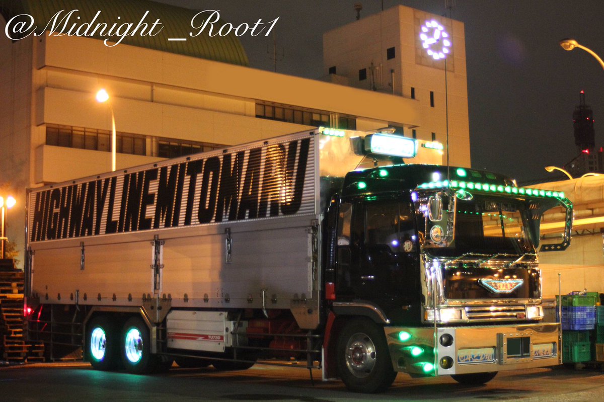 Midnight_Root1's tweet photo. 水戸丸さん
バイザー、ミラーステーが新調されますますかっこよくなられました。また、よろしくお願い致します。 https://t.co/xEFmlm6ChY
