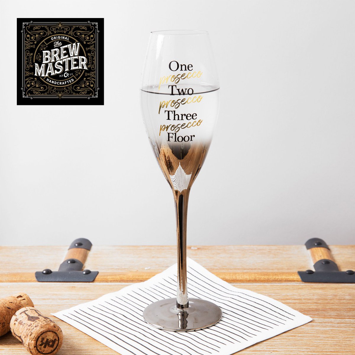 widdopandco's tweet photo. We've got that #FridayFeeling and we're ready to toast the end of another week of hard work. 🍸 Roll on the weekend! #Friday #Friyay #prosecco #toast #toasttotheweekend #proseccoglass #brewmaster #giftware #drinks #weekend #hardwork https://t.co/LoUP8xbFcW