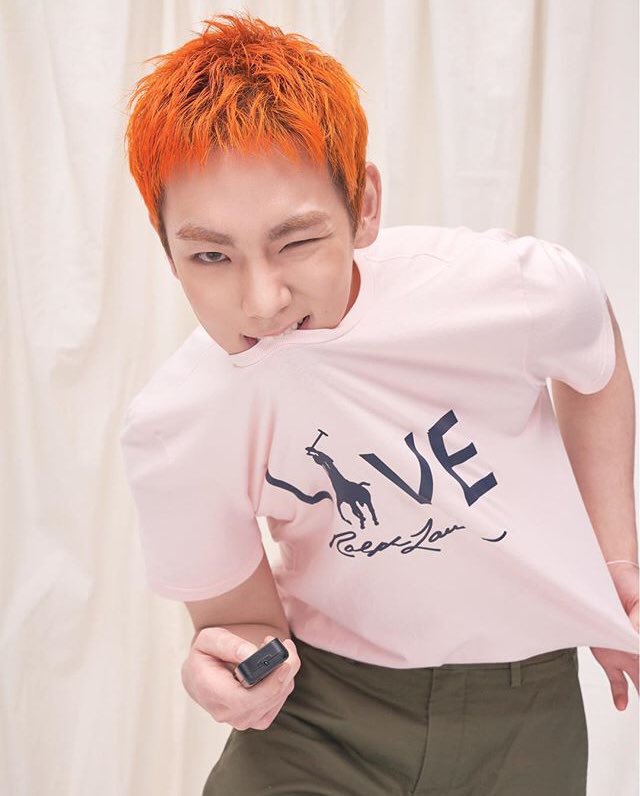 ashineeworld's tweet photo. My Bummie is gonna have his solo debut next month, I still can't believe it 😮😮😮😮😮🙌🙌🙌🙌🙌
#SHINeeKeySoloDebut https://t.co/MXie0mH3mr