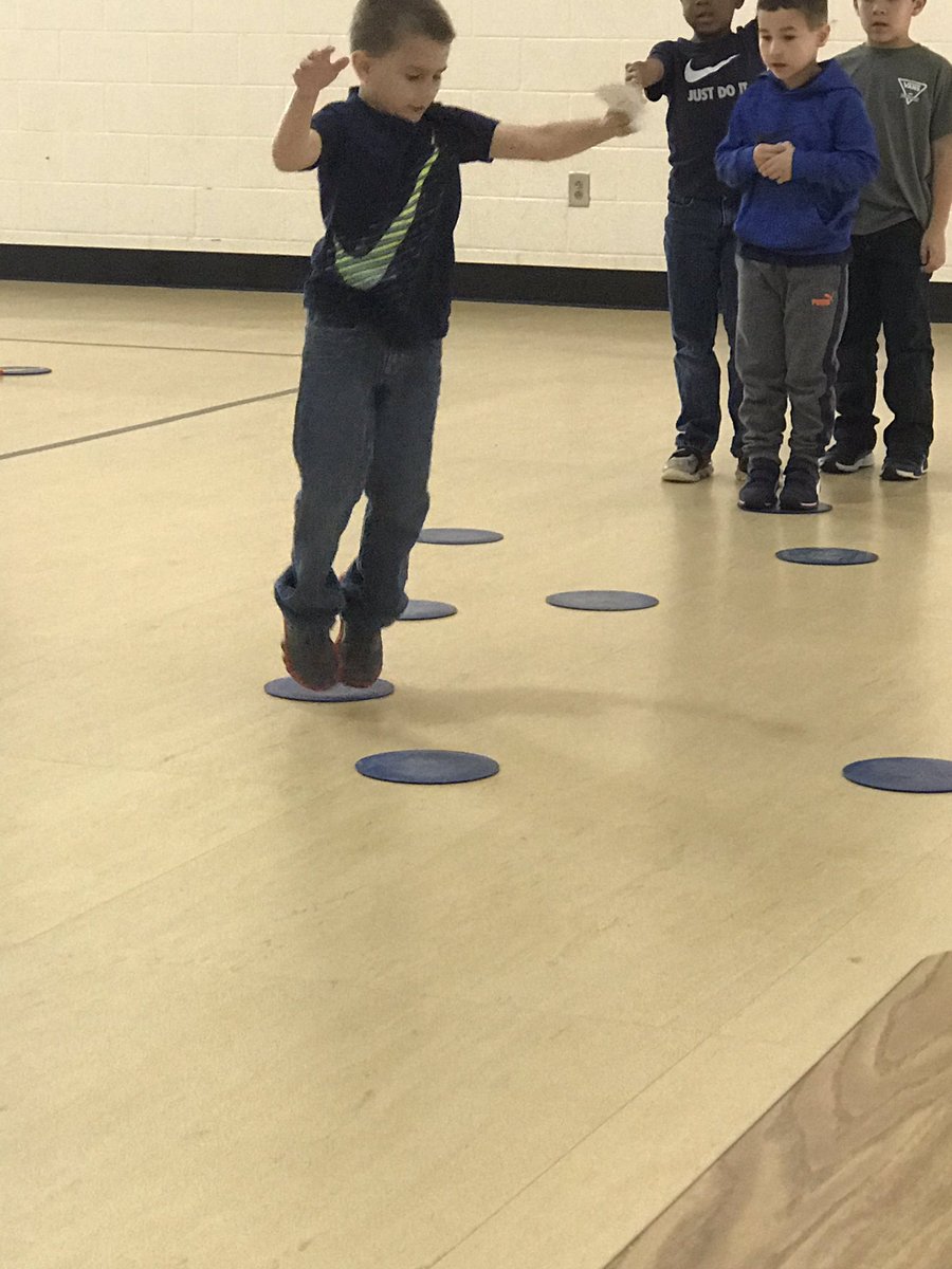 Working on sight words in PE #onehope <a href="/NHE_HCS/">NHE_HCS</a>