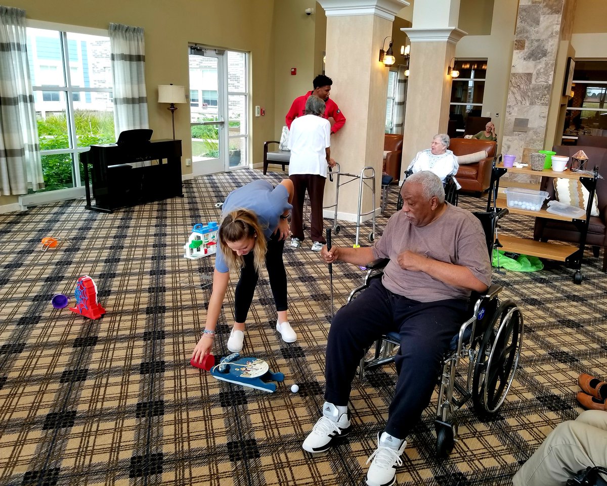 ClearvistaLake's tweet photo. We made our 1st miniature putt putt inside. Enjoying the variety of obstacles! @TrilogyLiving #HandicapFriendly #PlentyOfRoomForAHoleInOne https://t.co/TDYoLd7hbP