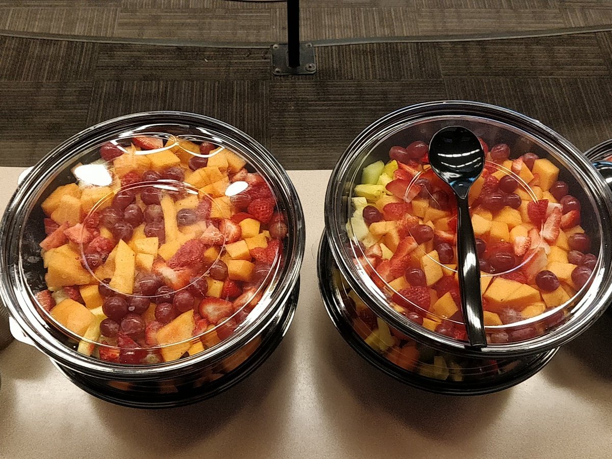 UCBusAnalytics's tweet photo. Breakfast awaiting you in Room 111! #UCDataScience https://t.co/jXeYeDlcQU