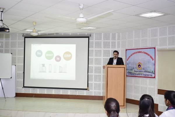 oistbpl's tweet image. #ORIENTALCOLLEGE #EXPERT_LECTURE BY #TCS AT #ORIENTAL_GROUP_OF_INSTITUTES