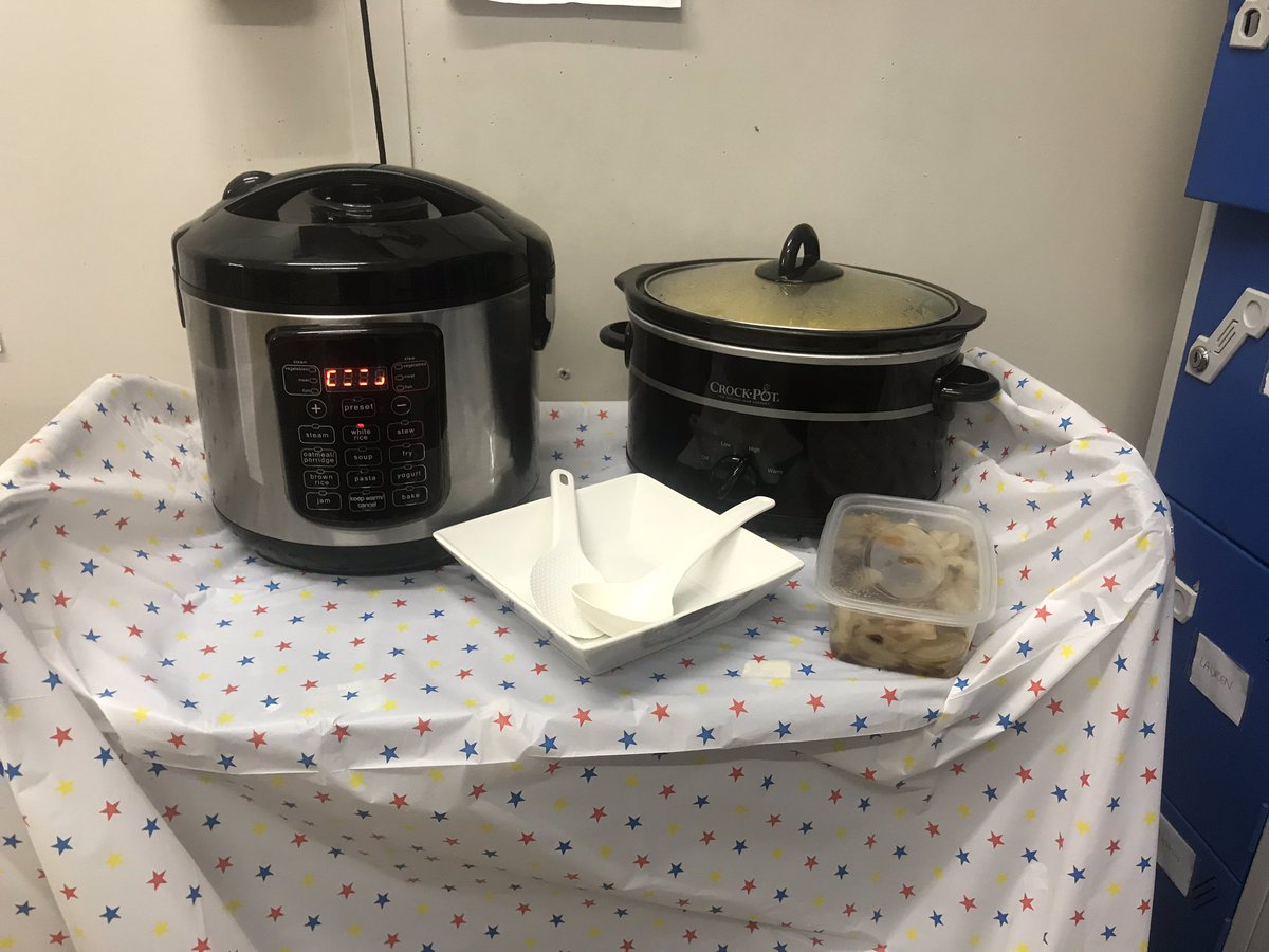 Curry Friday to celebrate great results for WMTY <a href="/Chris_OBrien32/">Chris O'Brien</a> <a href="/kaz_doherty/">Karen Doherty</a>