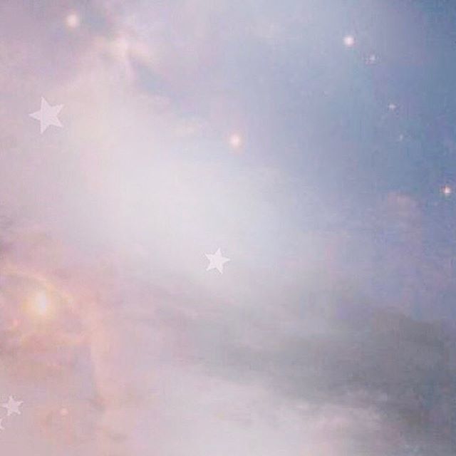 sunandstardust's tweet photo. Wrote this for my baby girl ⭐️
✨
Dream a thousand dreams little one and never stop.
Your dreams are created from the stardust in you.
Your world inside 
free and fearless,
kind and calm
and so wise.
✨
⠀⠀ Pic via @lunaliftedco https://t.co/Kh22Cb7grH https://t.co/bdjdKj1cJW