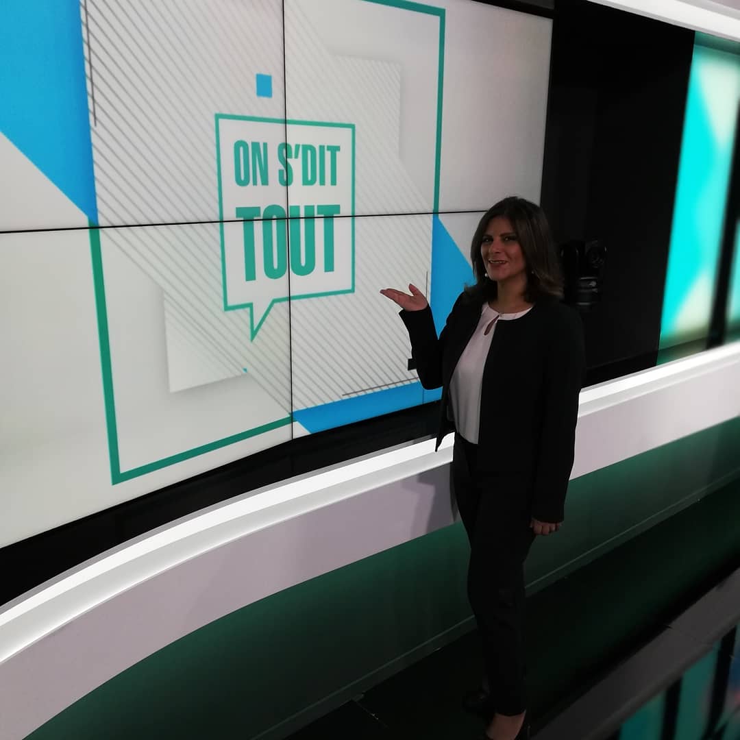 FilaliMariam's tweet photo. Ce matin, tournage à Medi1 Tv sur le code professionnel. #image #conseilenimage #imagedesoi #medi1tv #onsditout #message #codevestimentaire https://t.co/NartG9nRyN